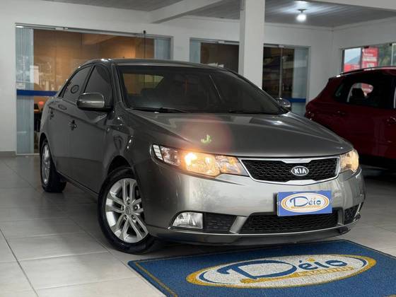 KIA CERATO 1.6 SX 16V FLEX 4P AUTOMÁTICO